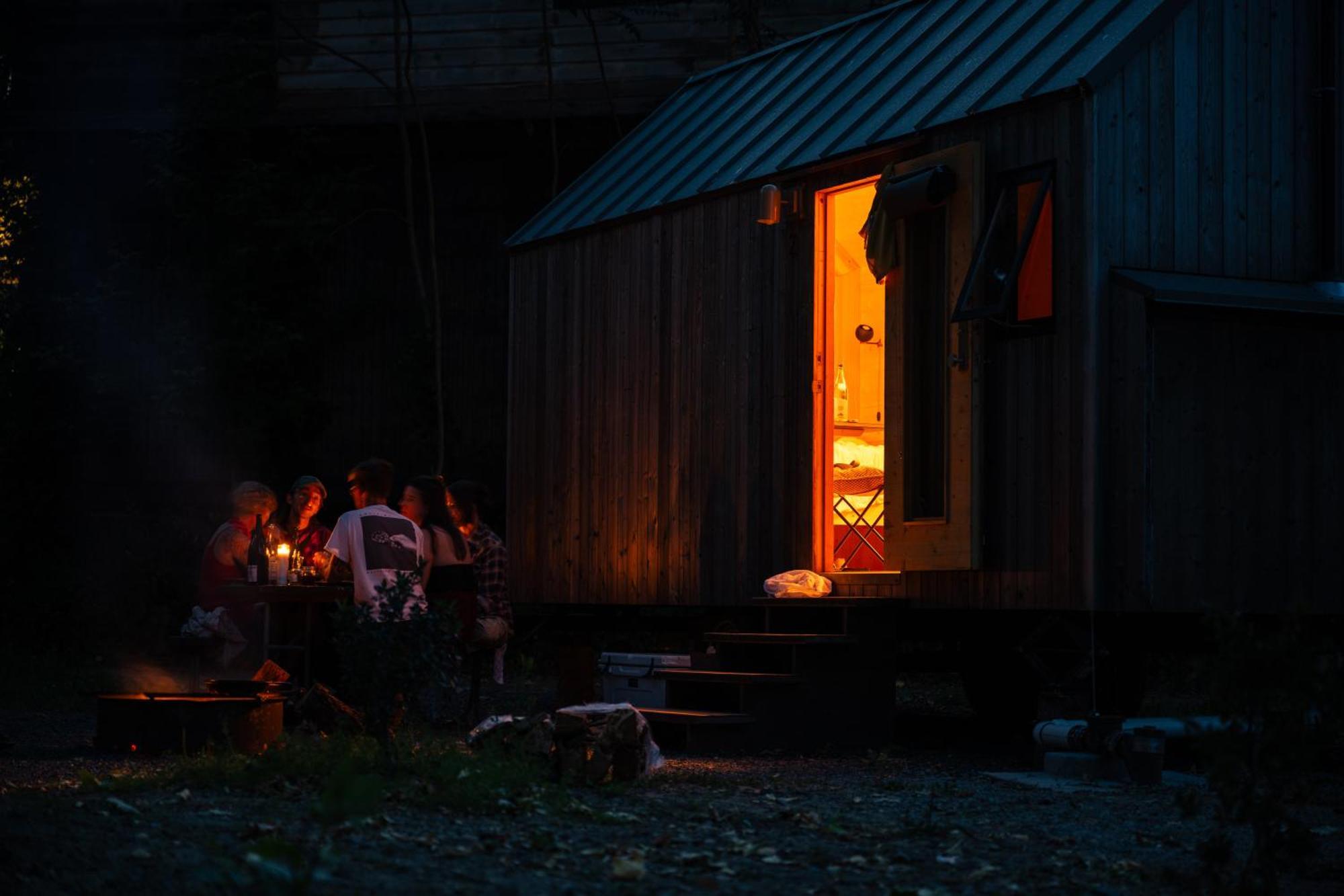 Johnson'S Beach Cabins And Campground Ґернвілл Екстер'єр фото